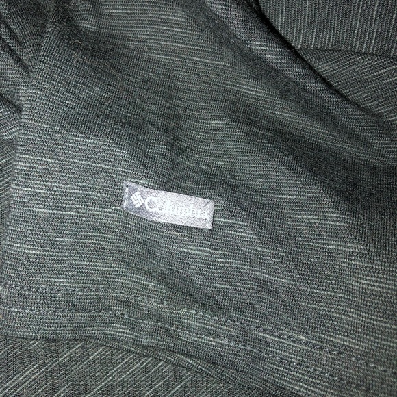 ⭐️Columbia Polo Shirt - Picture 6 of 6